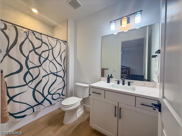 1945 Fresno AVE, Naples, FL 34120