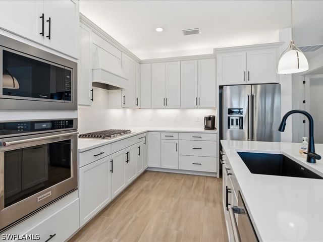 1945 Fresno AVE, Naples, FL 34120