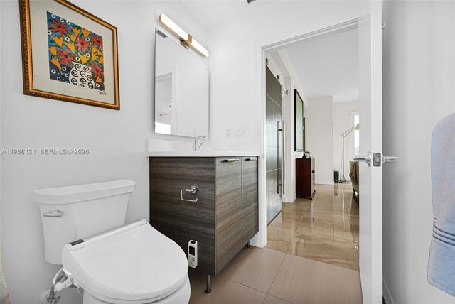 1900 SE 2nd St 301, Deerfield Beach, FL 33441