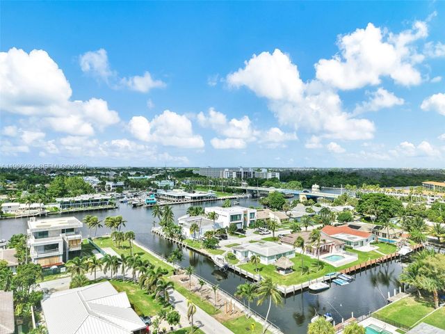 1900 SE 2nd St 301, Deerfield Beach, FL 33441