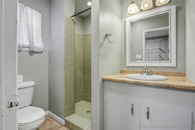 261 E 45th Court, Tulsa, OK 74105