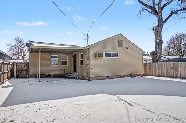 261 E 45th Court, Tulsa, OK 74105