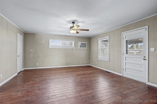 261 E 45th Court, Tulsa, OK 74105