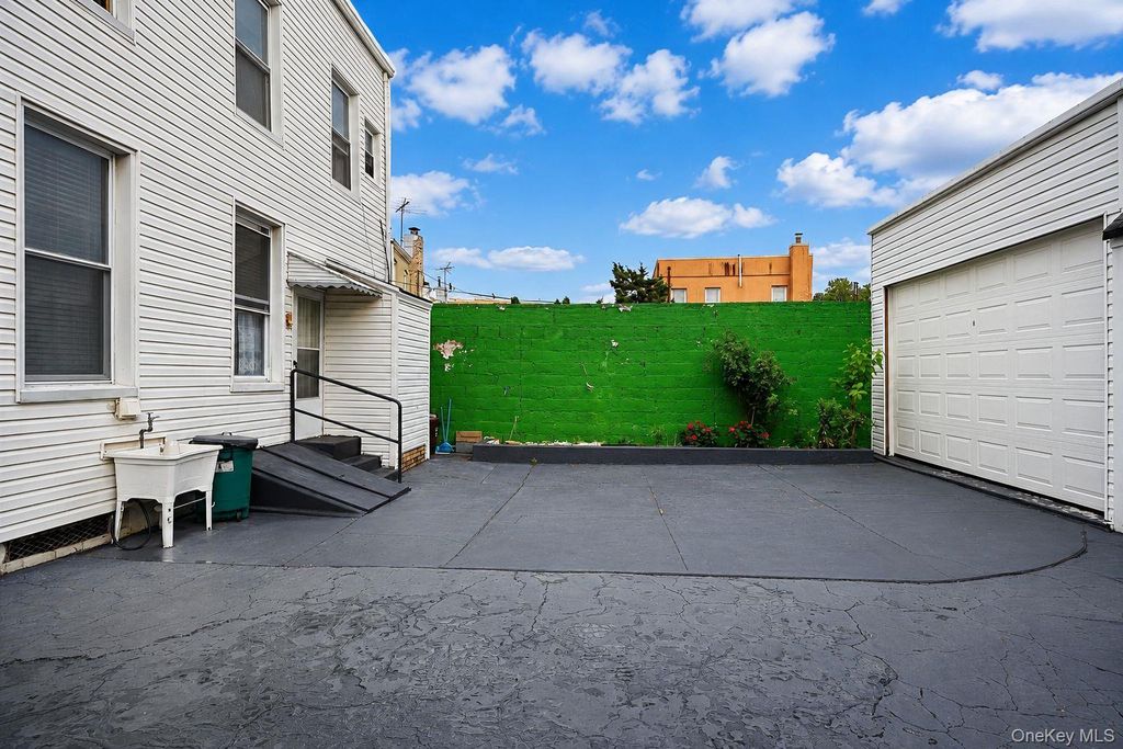 6340 60th Place, Ridgewood, NY 11385 — photo 3
