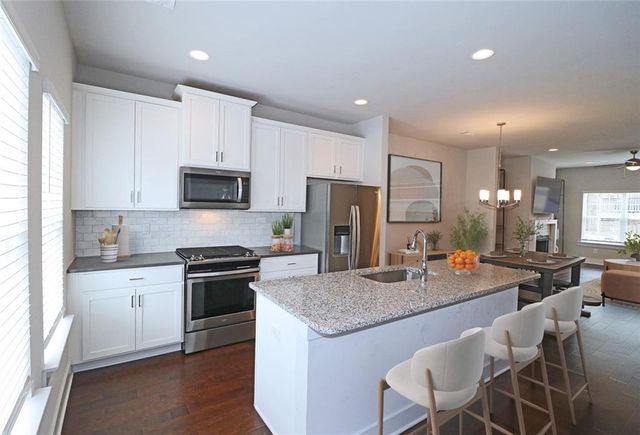 2163 Wiggins Walk, Atlanta, GA 30316