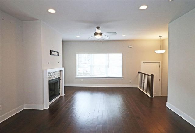 2163 Wiggins Walk, Atlanta, GA 30316