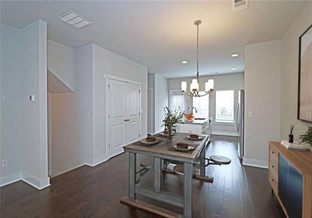2163 Wiggins Walk, Atlanta, GA 30316