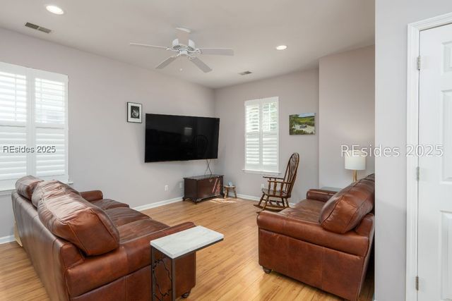 35 Cobblestone Ct, Hilton Head Island, SC 29928