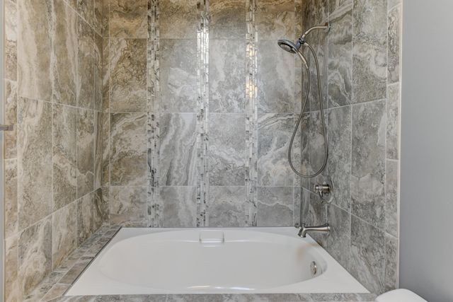 10135 Cherrywood Lane, Munster, IN 46321