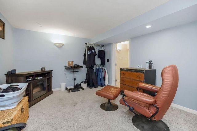 3526 N River Boulevard, Sugar Creek, MO 64050