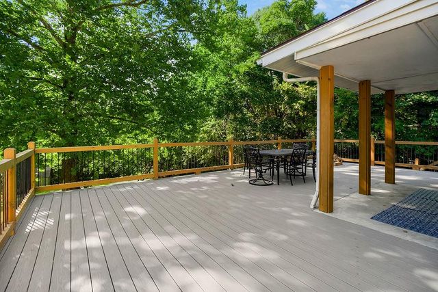 3526 N River Boulevard, Sugar Creek, MO 64050