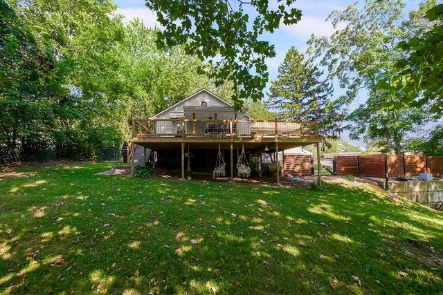 3526 N River Boulevard, Sugar Creek, MO 64050