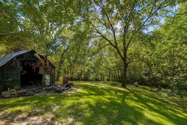 3526 N River Boulevard, Sugar Creek, MO 64050