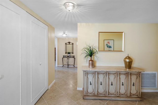 100 OAKMONT LANE 203, Belleair, FL 33756