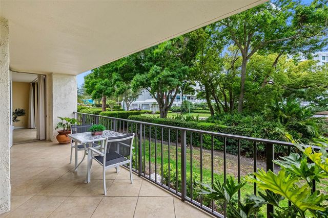 100 OAKMONT LANE 203, Belleair, FL 33756