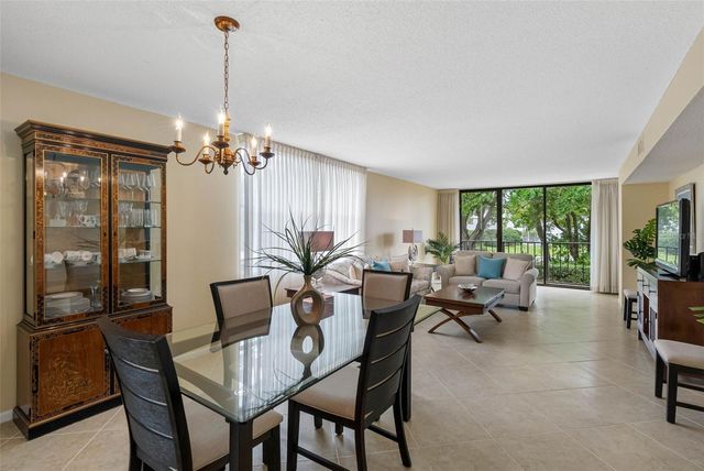 100 OAKMONT LANE 203, Belleair, FL 33756