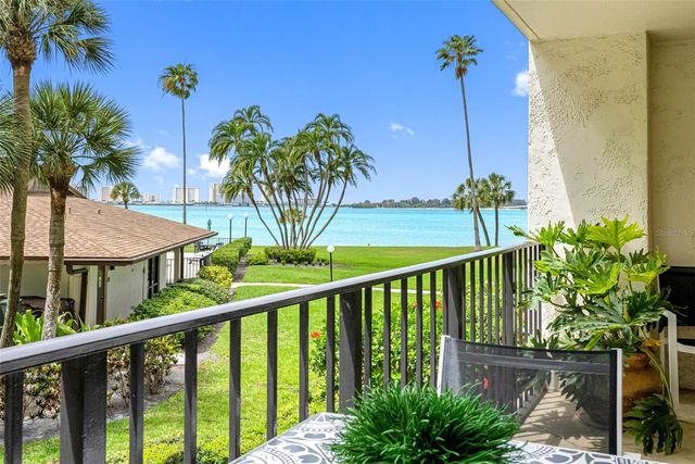 100 OAKMONT LANE 203, Belleair, FL 33756