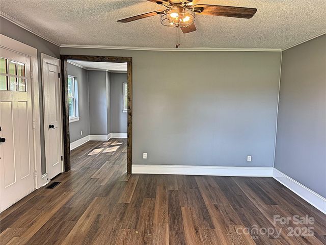 201 Barnes Lane, Stony Point, NC 28678