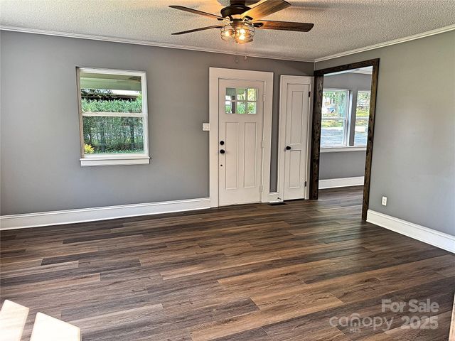 201 Barnes Lane, Stony Point, NC 28678