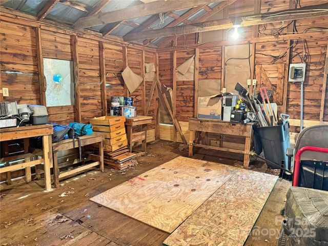 201 Barnes Lane, Stony Point, NC 28678