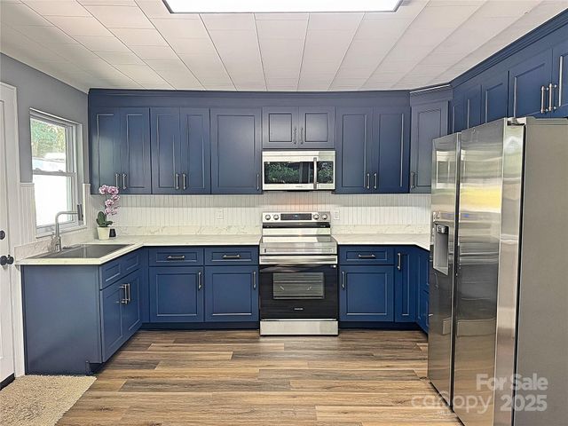201 Barnes Lane, Stony Point, NC 28678
