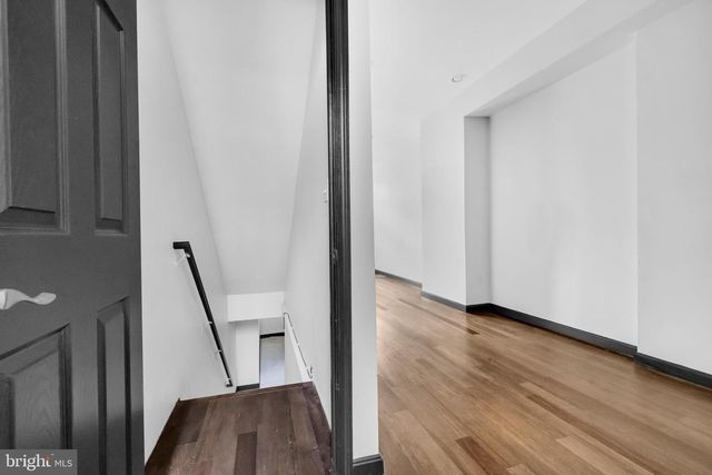 417 N CHESTER ST, Baltimore, MD 21231