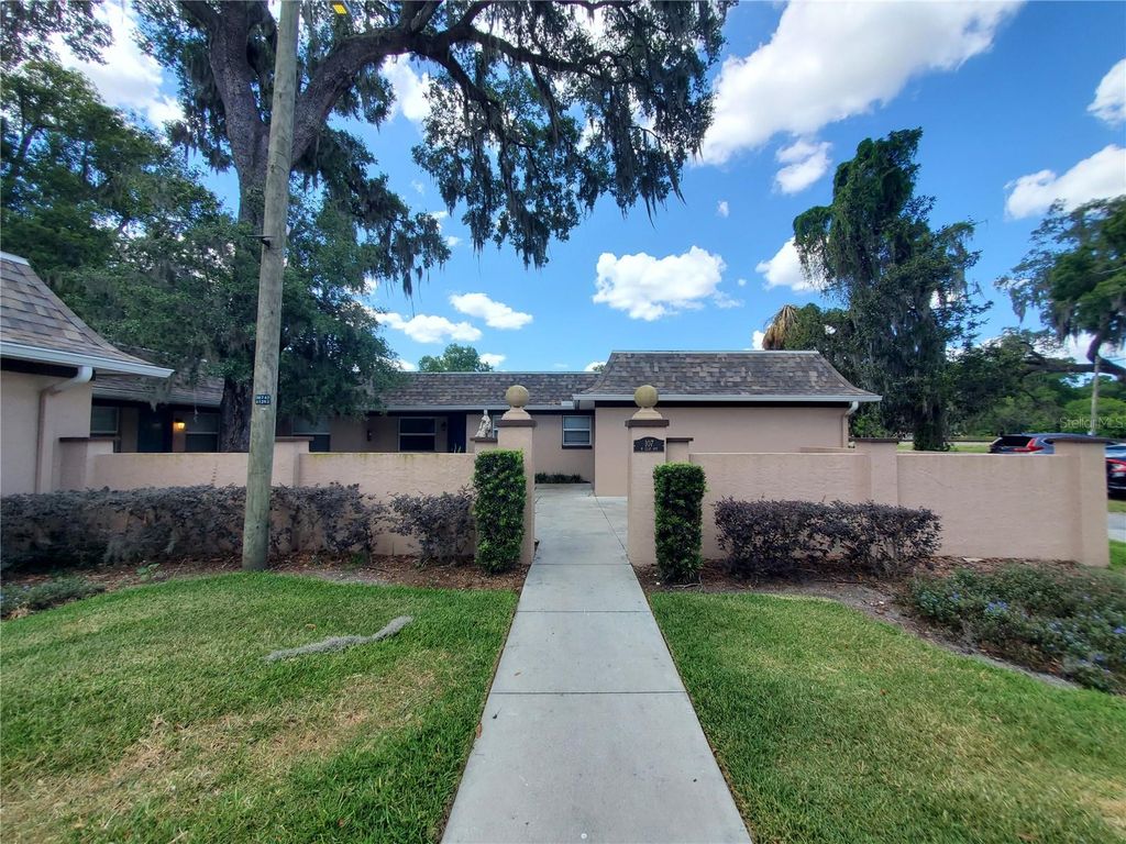 107 W CLAY AVENUE 4, Brandon, FL 33510