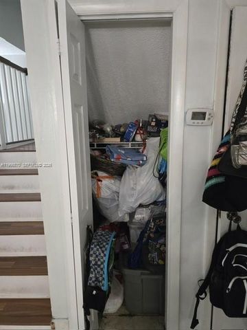 3320 Simms St, Hollywood, FL 33021