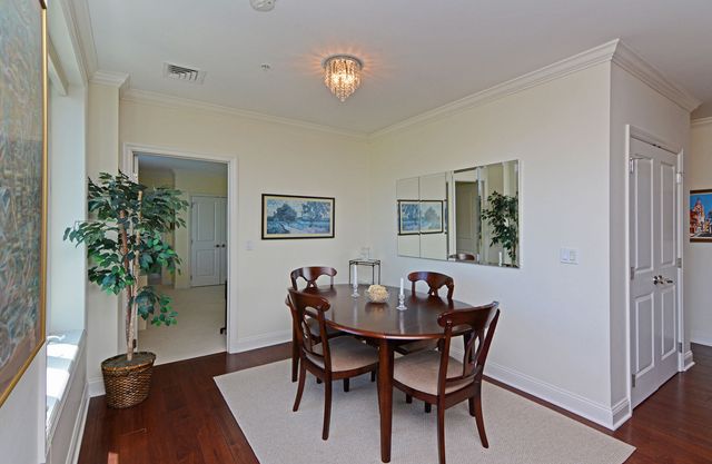 100 Vista CIRCLE 410, O'hara, PA 15238
