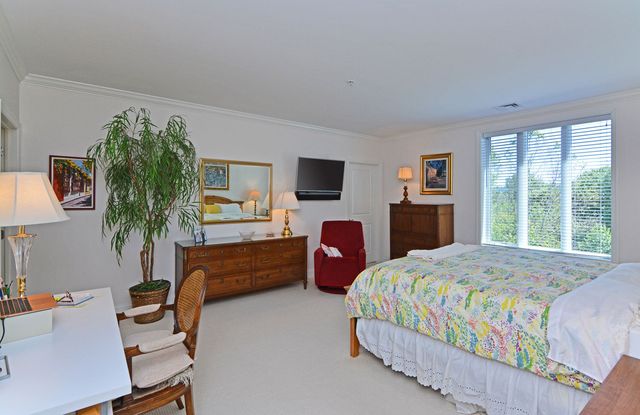 100 Vista CIRCLE 410, O'hara, PA 15238