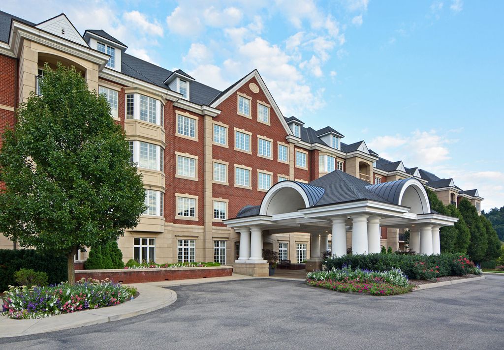 100 Vista CIRCLE 410, O'hara, PA 15238