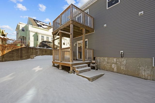 40 Burnside Avenue, Woonsocket, RI 02895