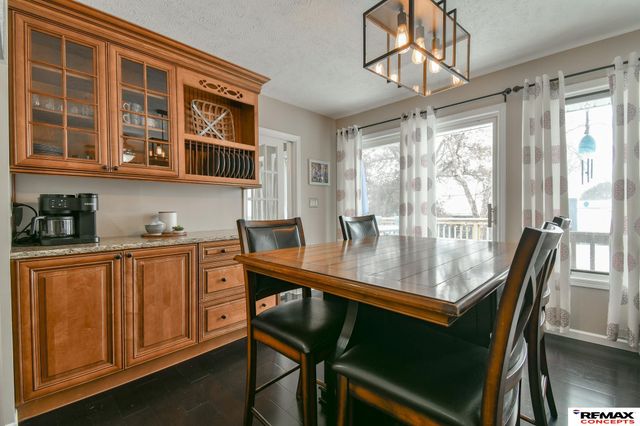 735 Summit Court, Crete, NE 68333