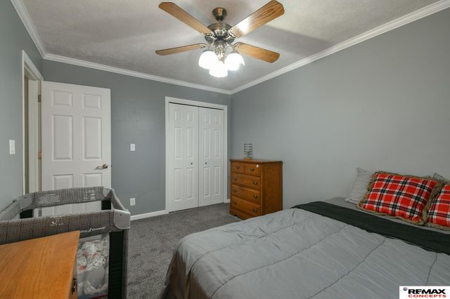 735 Summit Court, Crete, NE 68333