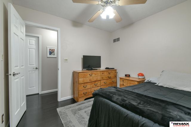 735 Summit Court, Crete, NE 68333