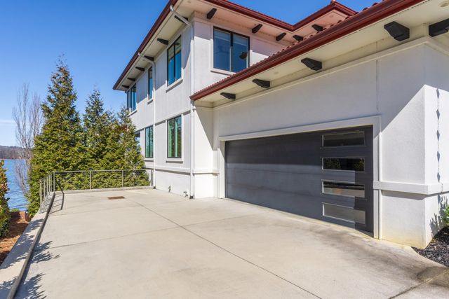 4415 Sailmaker Circle, Chattanooga, TN 37416