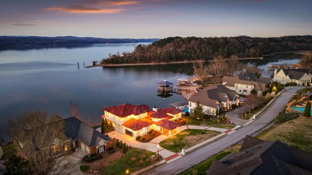 4415 Sailmaker Circle, Chattanooga, TN 37416