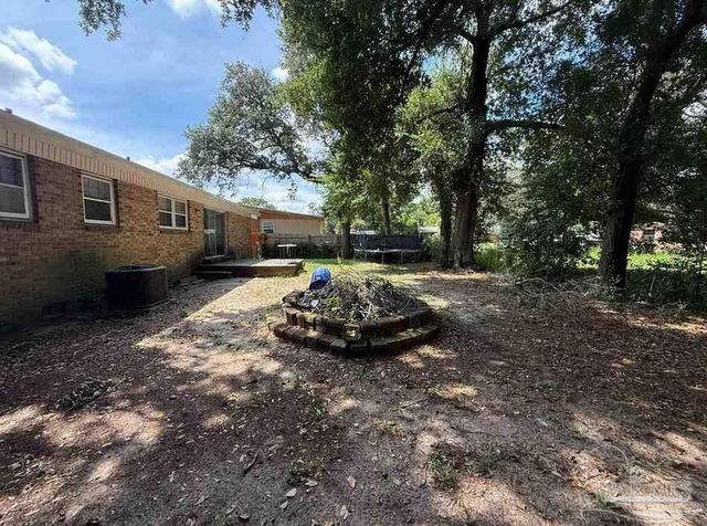 1806 Langley Ave, Pensacola, FL 32504