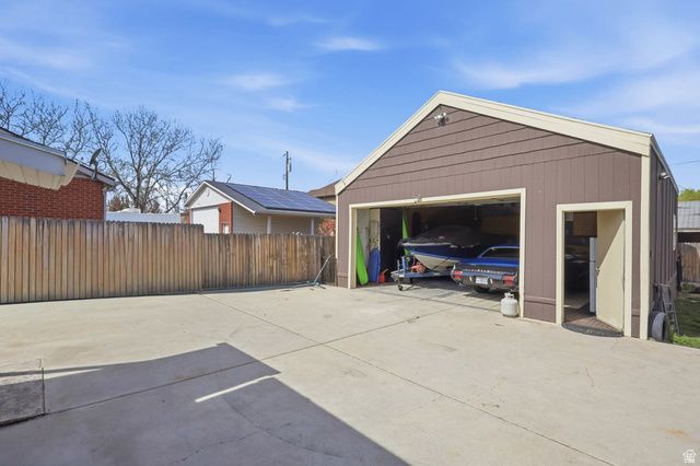 3550 W 4305 S, West Valley City, UT 84119