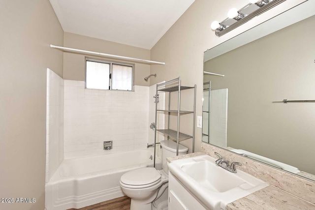 10913 W CANTERBURY Drive, Sun City, AZ 85351