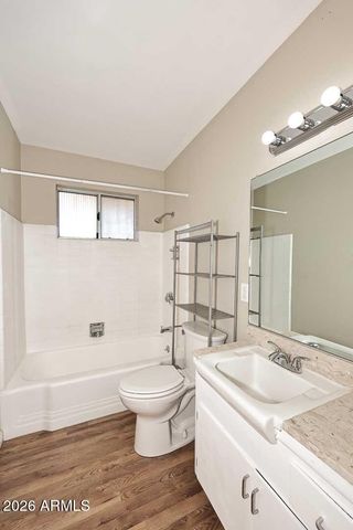 10913 W CANTERBURY Drive, Sun City, AZ 85351