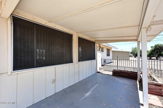 10913 W CANTERBURY Drive, Sun City, AZ 85351