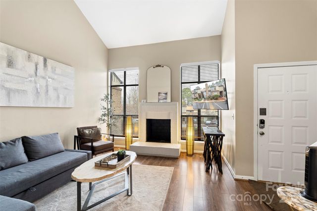 8039 Charter Oak Lane, Charlotte, NC 28226