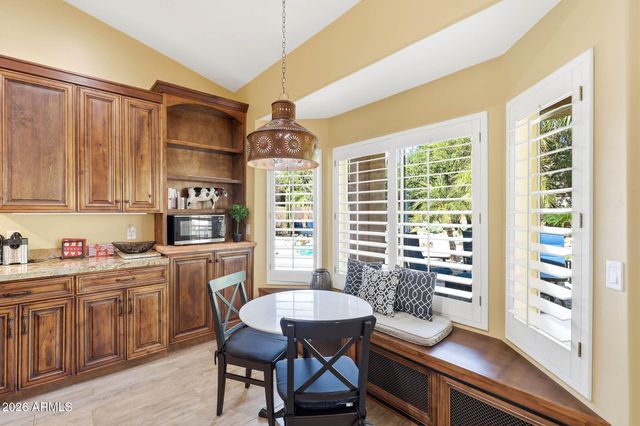 7642 E Hartford Drive, Scottsdale, AZ 85255