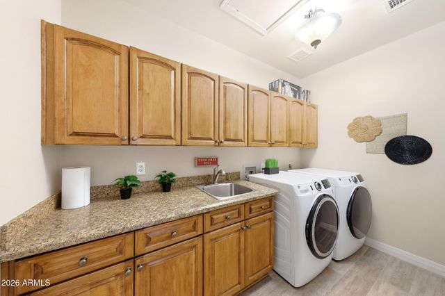 7642 E Hartford Drive, Scottsdale, AZ 85255