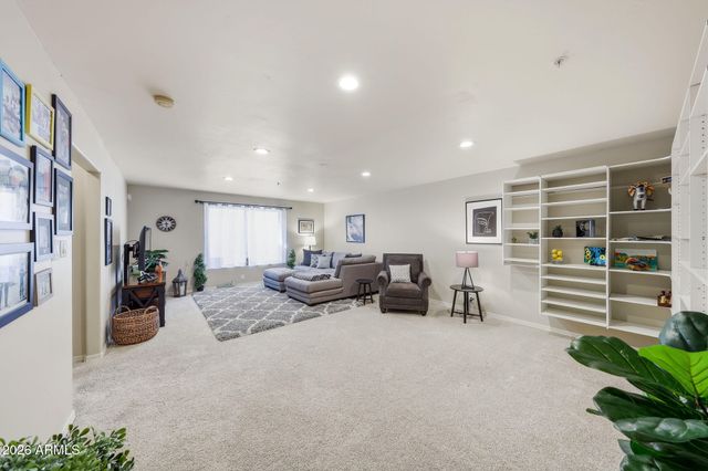 7642 E Hartford Drive, Scottsdale, AZ 85255