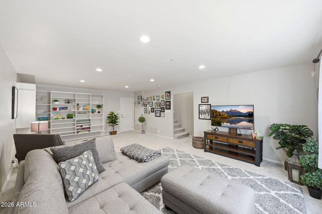 7642 E Hartford Drive, Scottsdale, AZ 85255