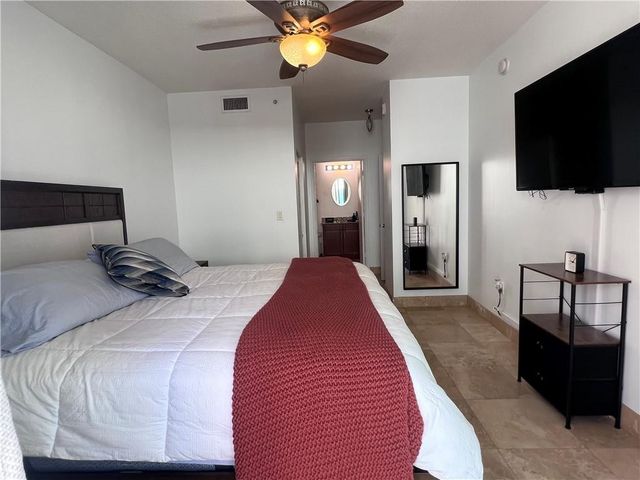 7280 SW 90th Street E313, Miami, FL 33156