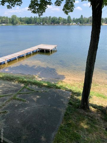 5207 Lucinda Drive, Prescott, MI 48756