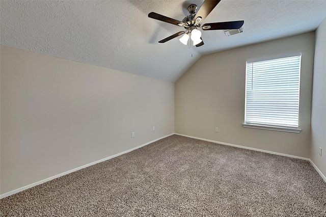 2915 Bentley Court, Pearland, TX 77584